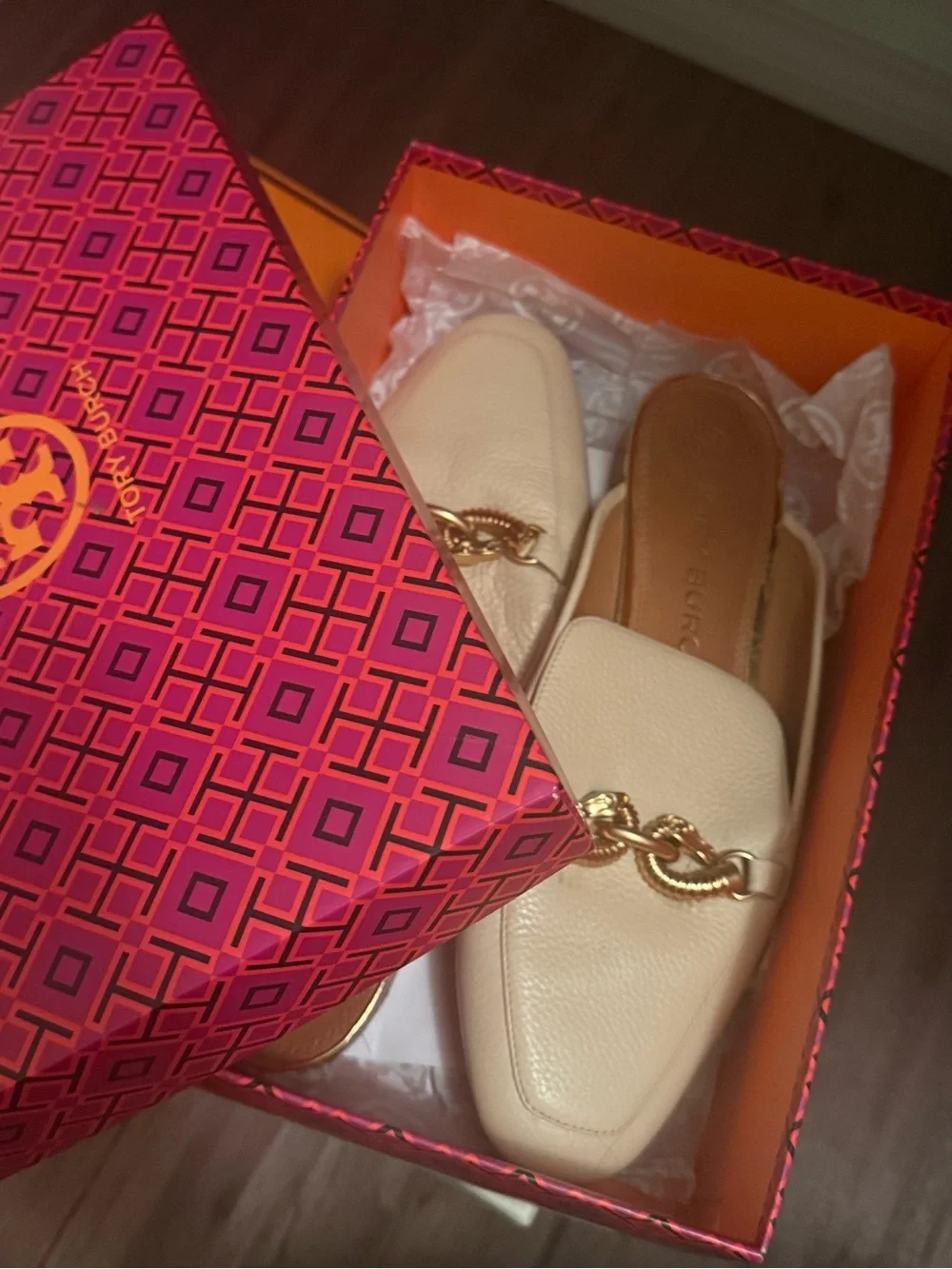 Tory Burch Cream Leather Chain-Trim Mules